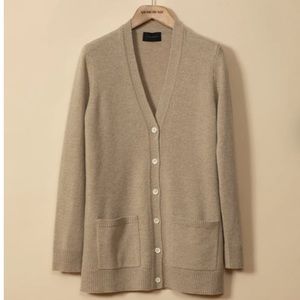 V-Neck Cardigan 80% Wool 20% Cashmere Beige / Oatmeal Colour  (Size Large)